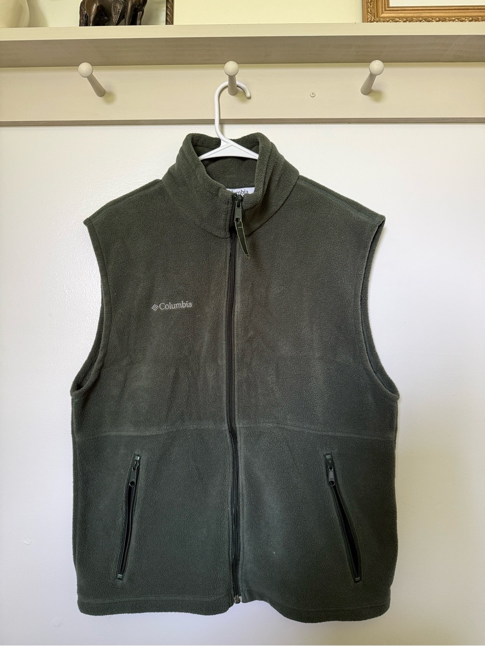 Columbia Men's Green Fleece Vest